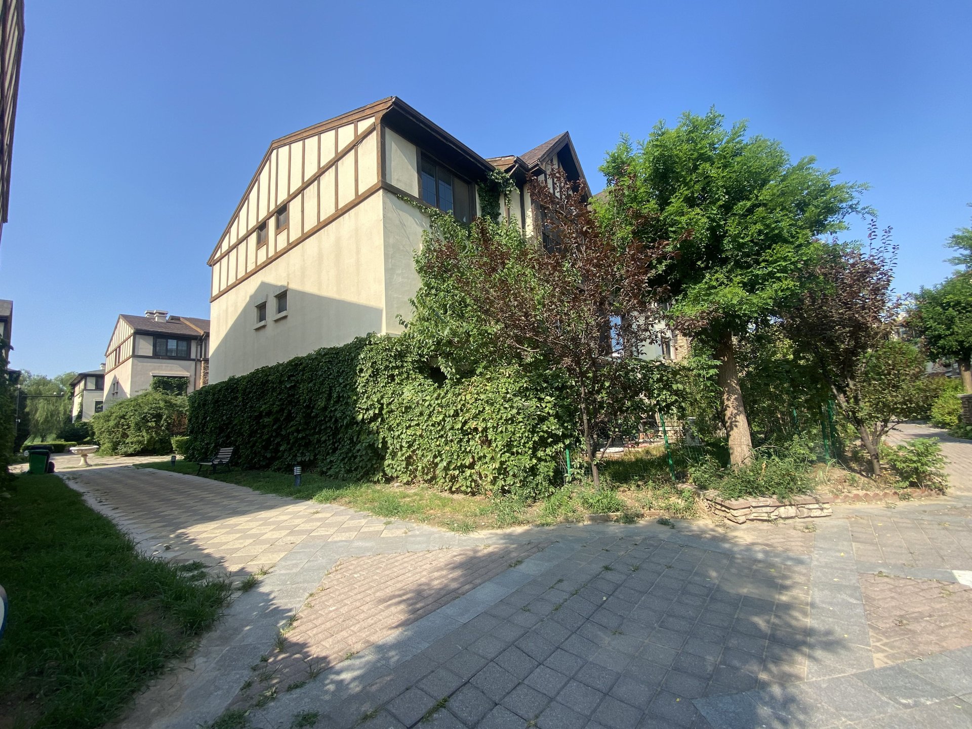 CBD国际高尔夫别墅 - Beijing property leasing for expats