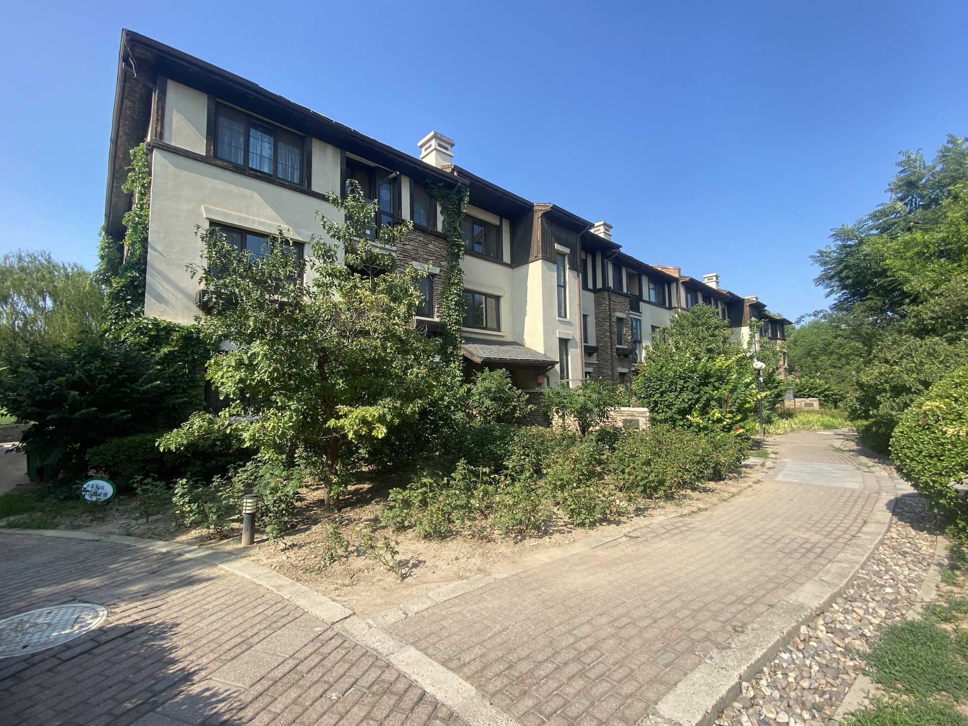 CBD国际高尔夫别墅 - Beijing property leasing for expats