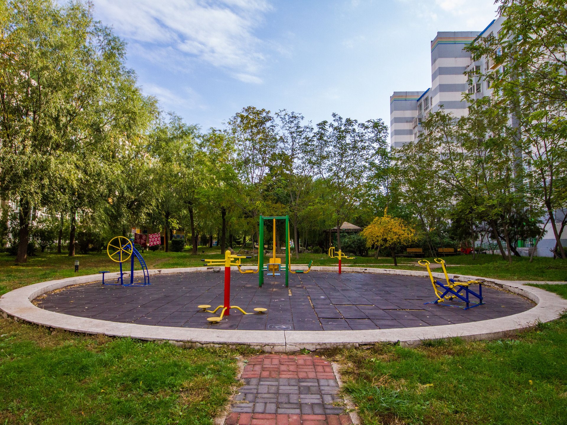 北京青年城 - Beijing property leasing for expats