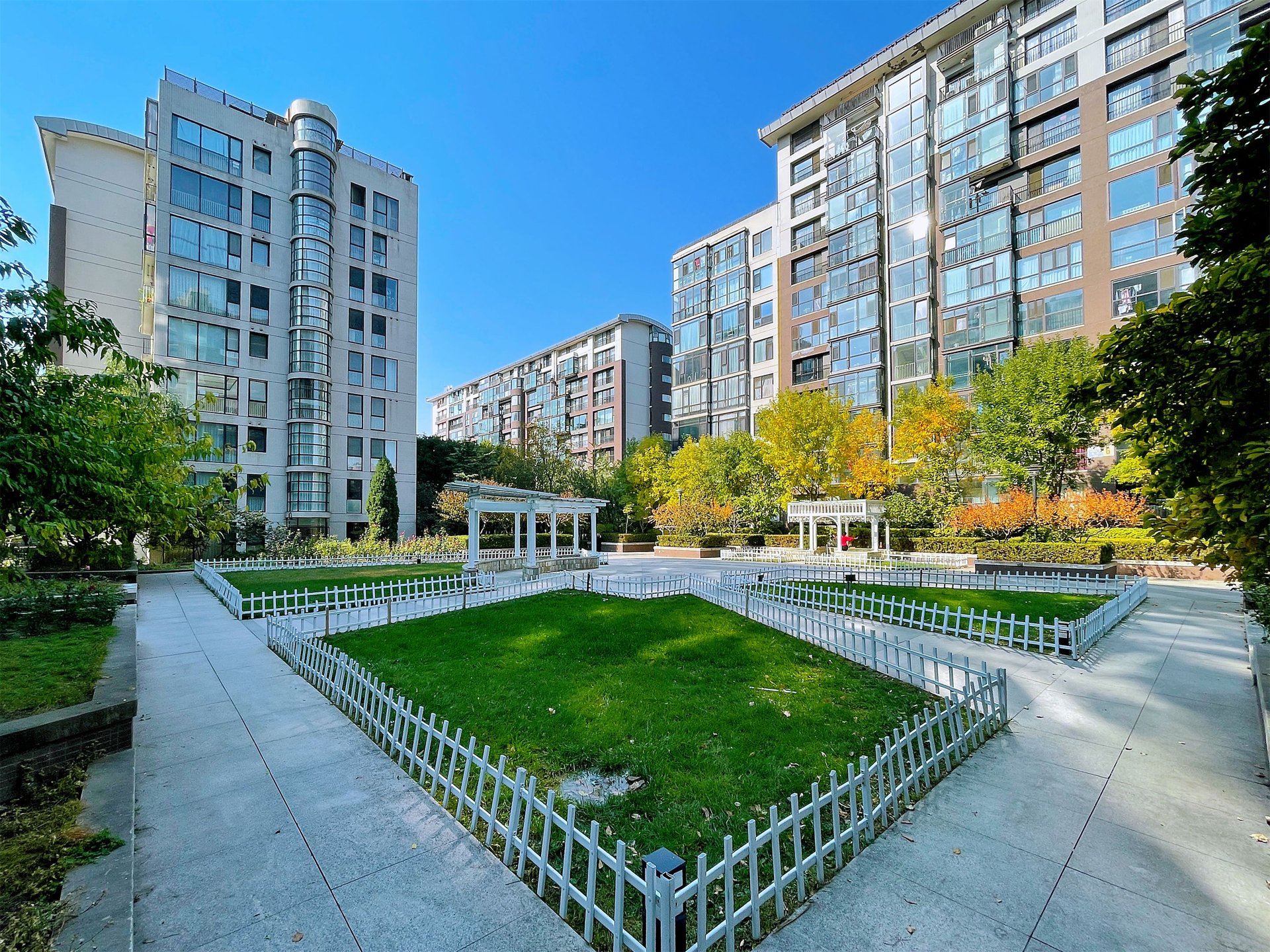 本家润园一期 - Beijing property leasing for expats