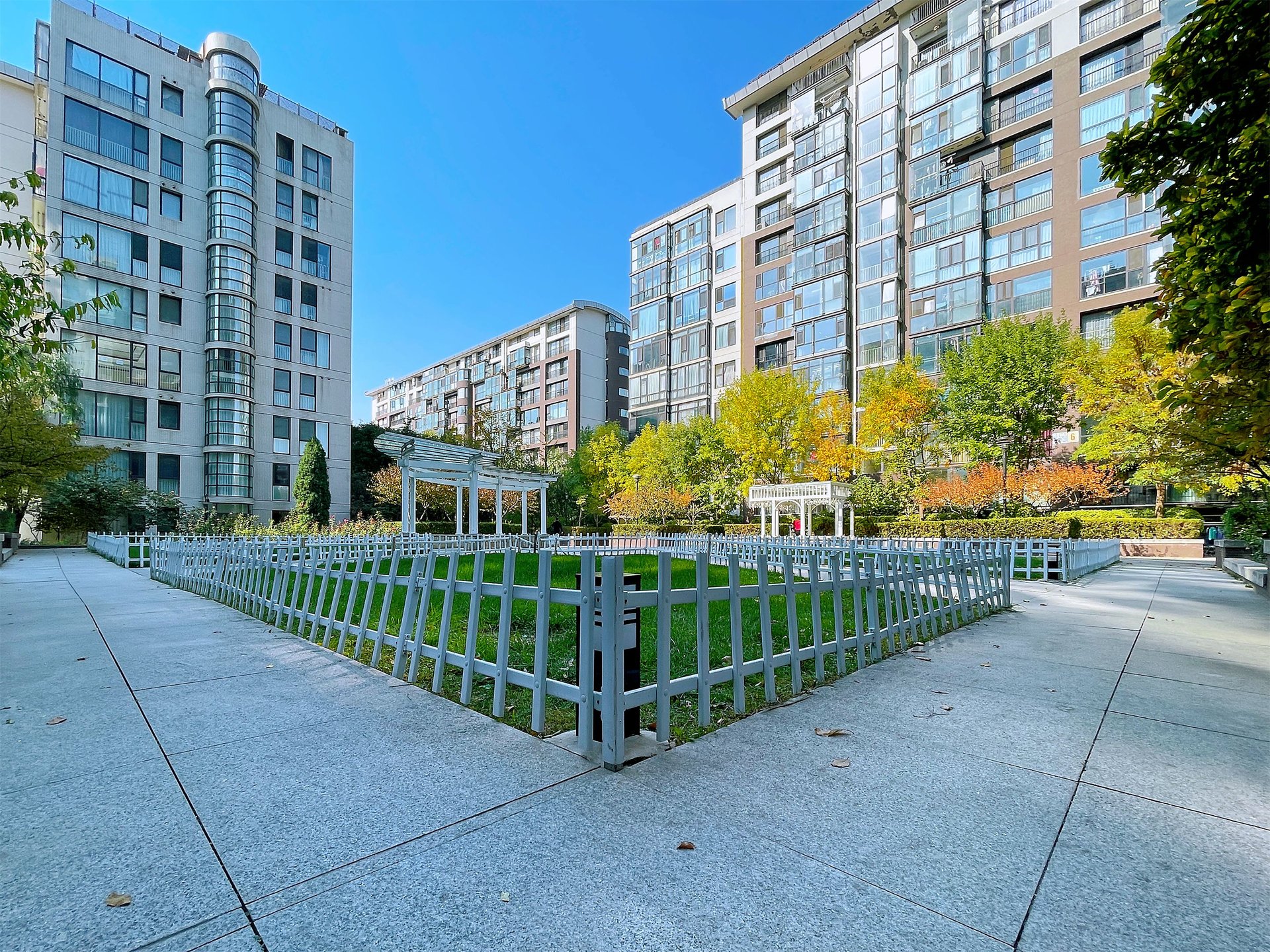 本家润园一期 - Beijing property leasing for expats