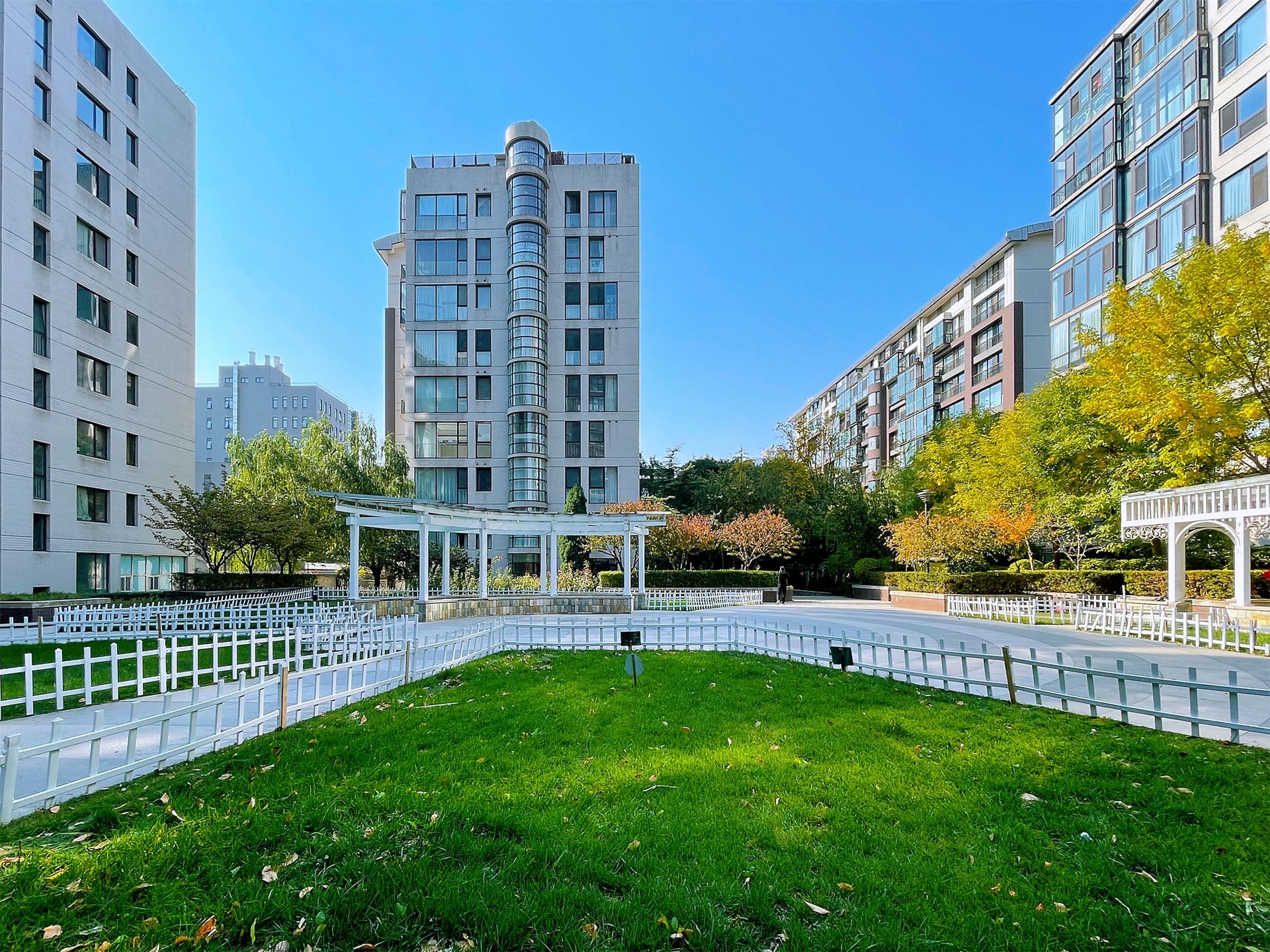 本家润园一期 - Beijing property leasing for expats