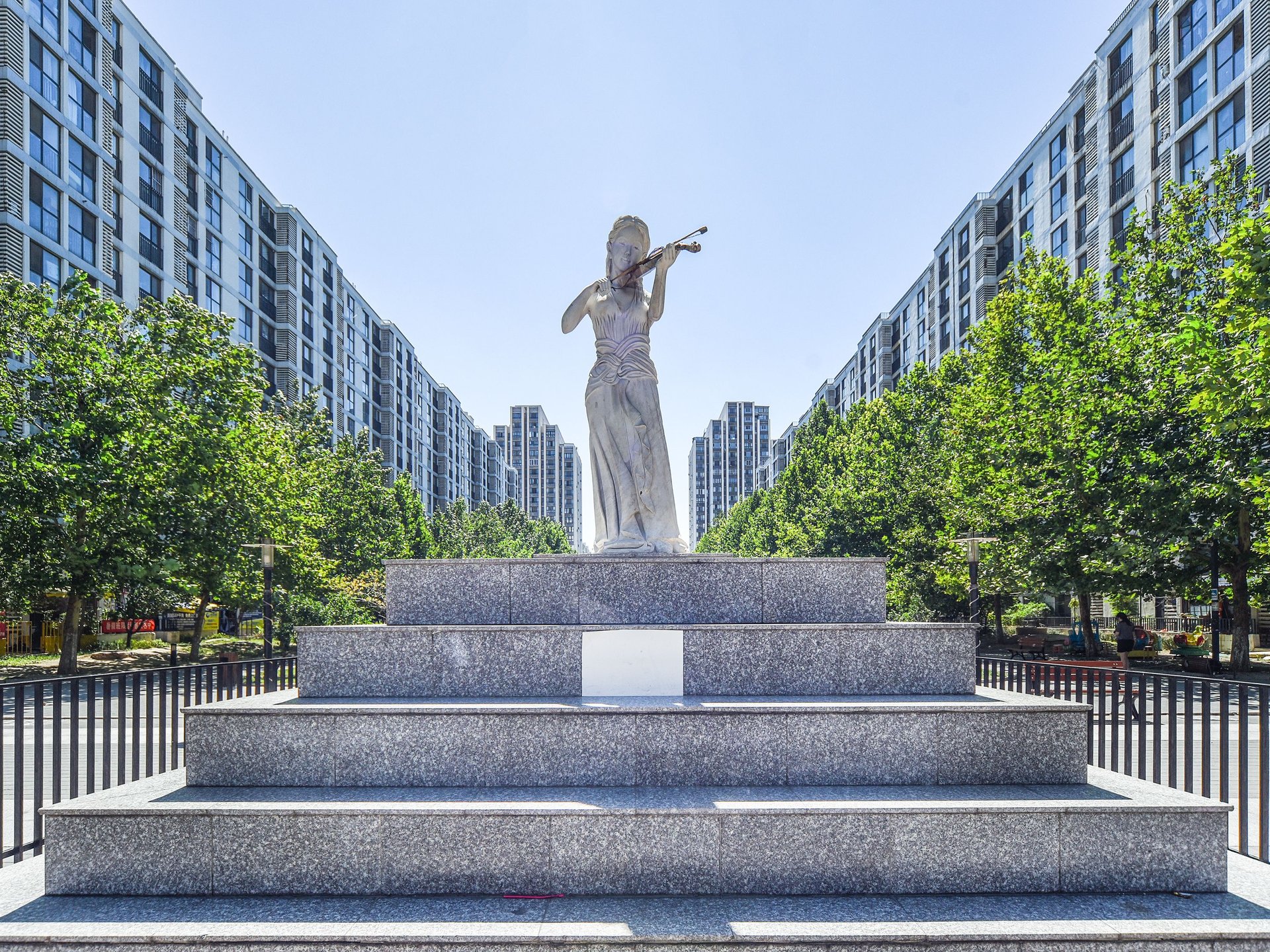 柏林爱乐四期 - Beijing property leasing for expats