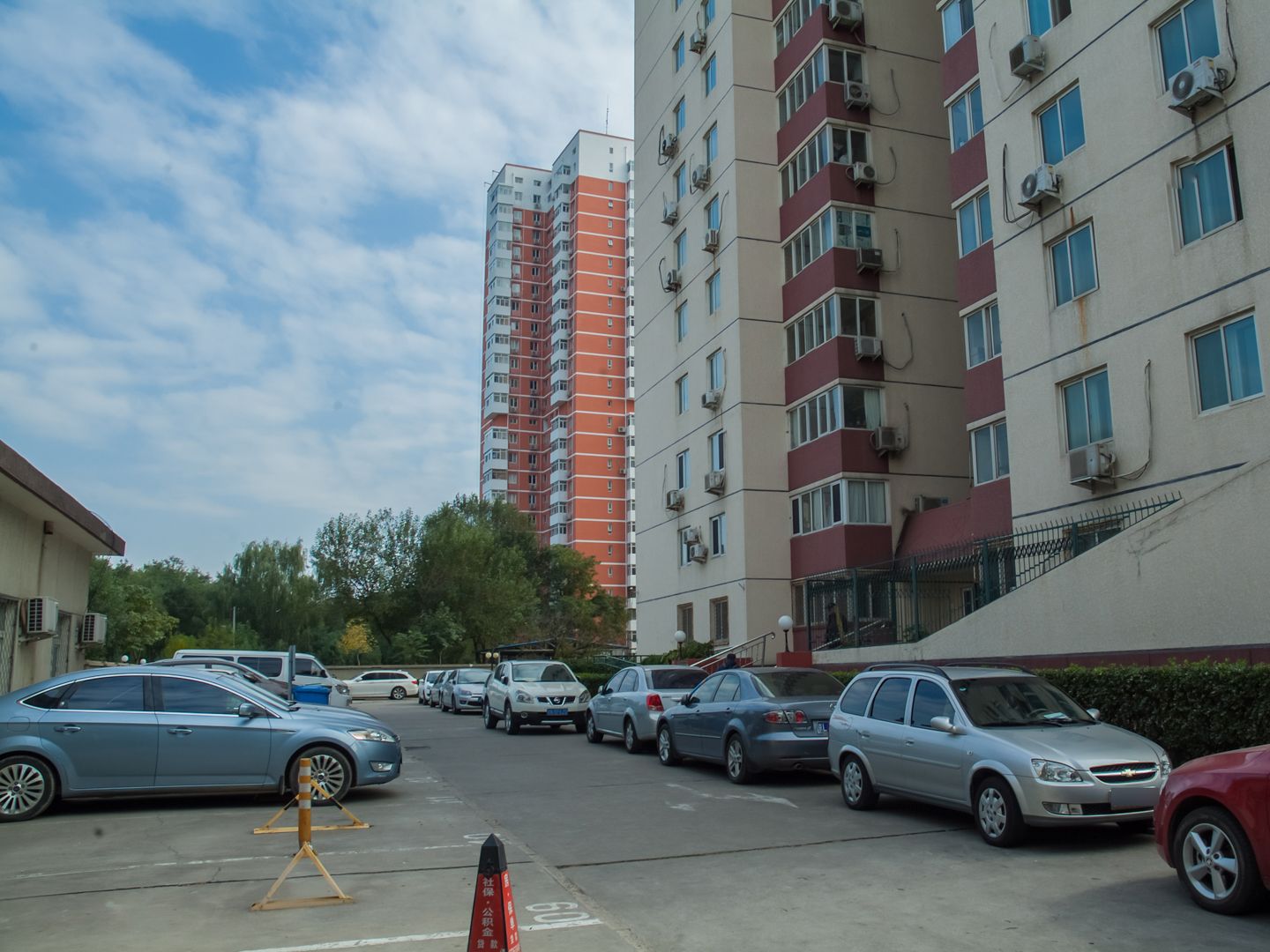 车道沟10号院 - Beijing property leasing for expats