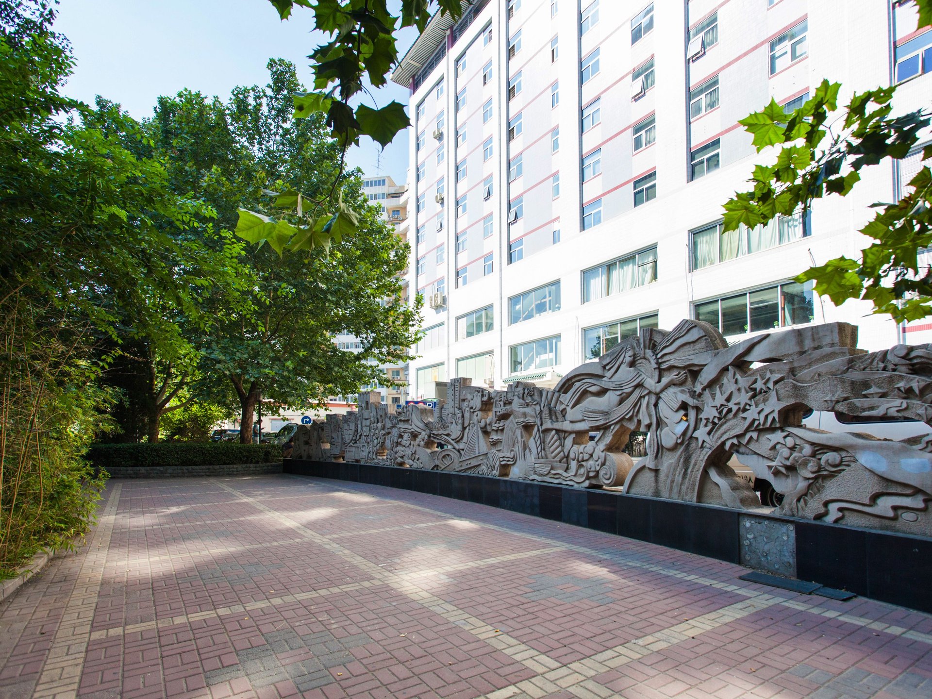 东直门南大街 - Beijing property leasing for expats