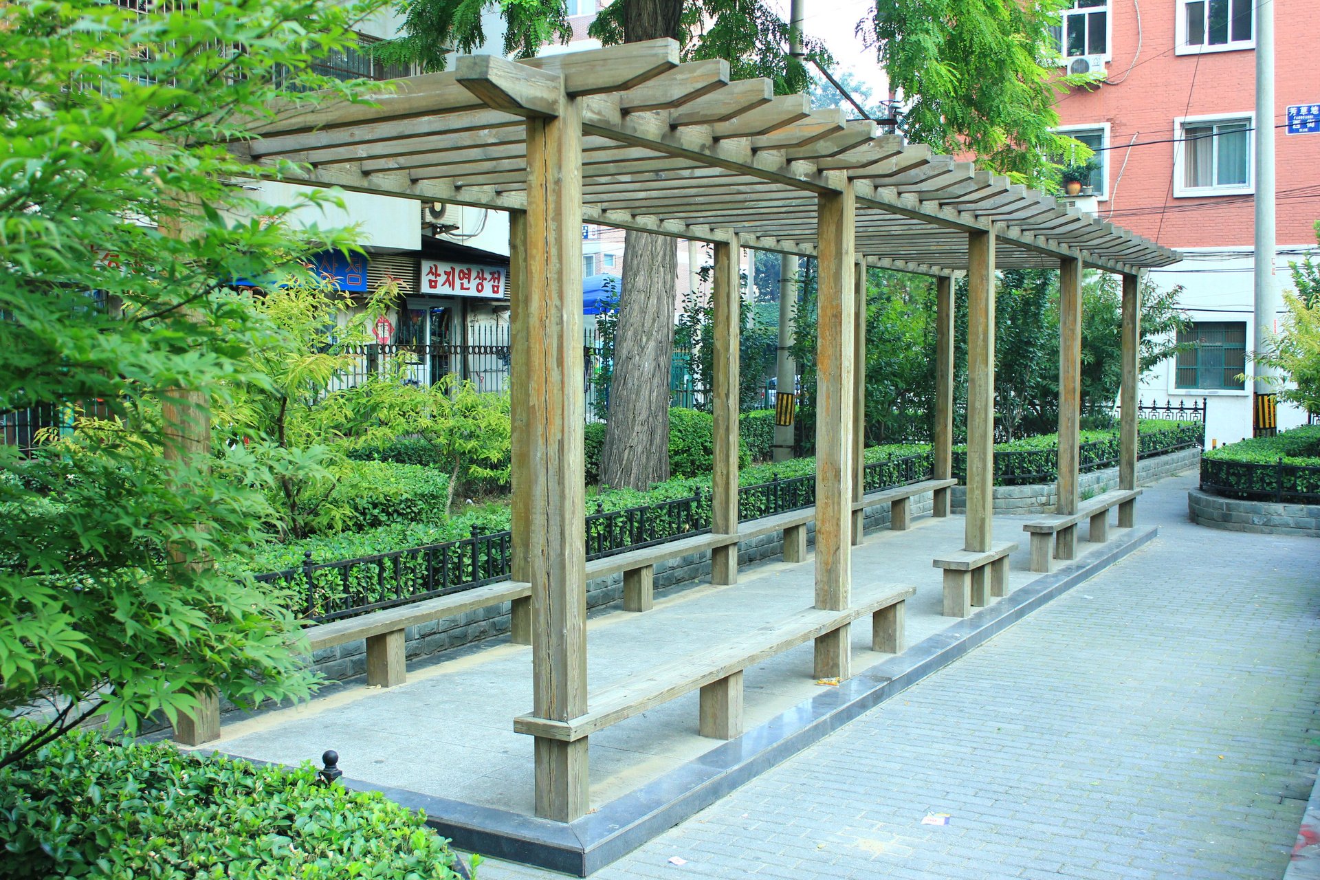 芳草地西街 - Beijing property leasing for expats