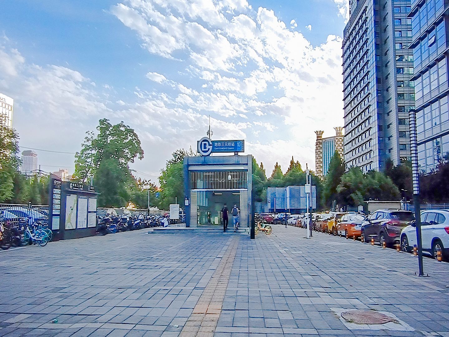 凤凰城三期 - Beijing property leasing for expats