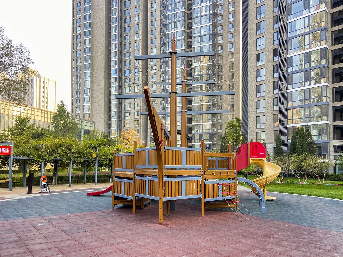 观湖国际 - Beijing property leasing for expats