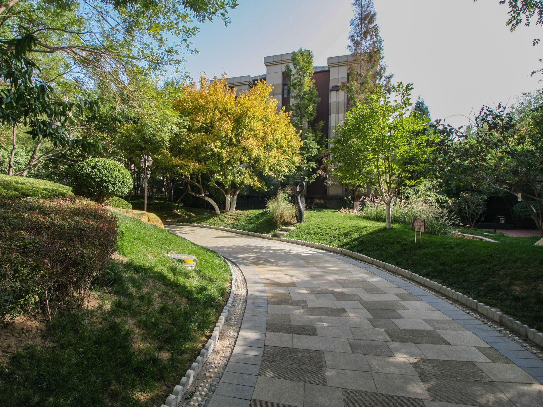 Hongkun Huayu Villa - beijing expat housing photo 9