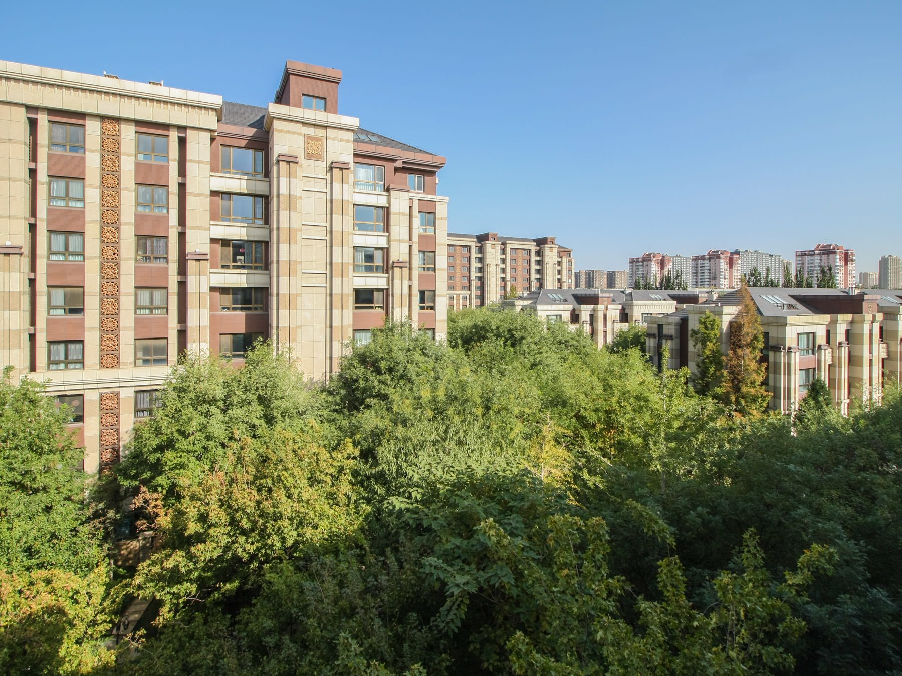 Hongkun Huayu Villa - beijing expat housing photo 2