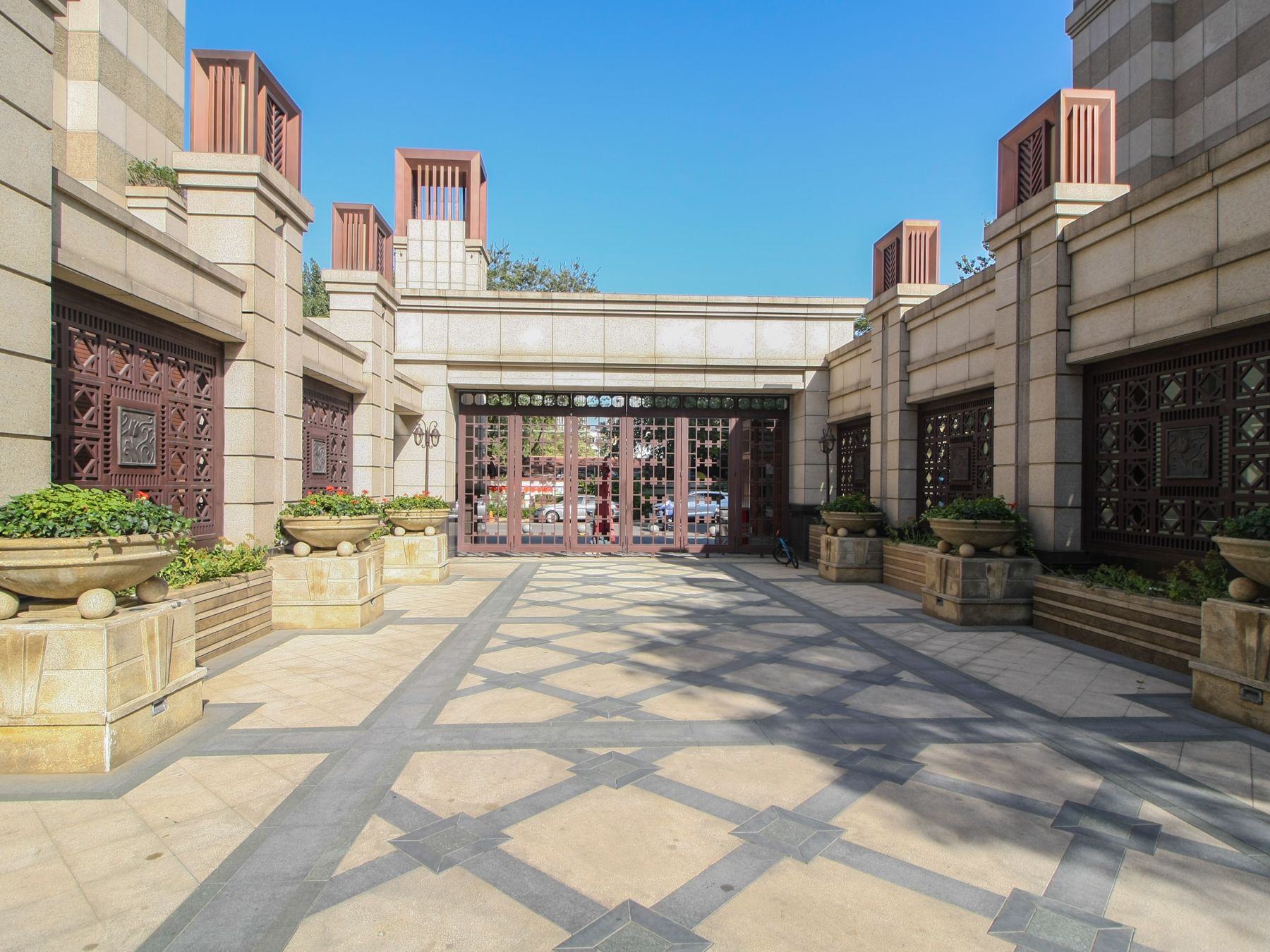 Hongkun Huayu Villa - beijing expat housing photo 6