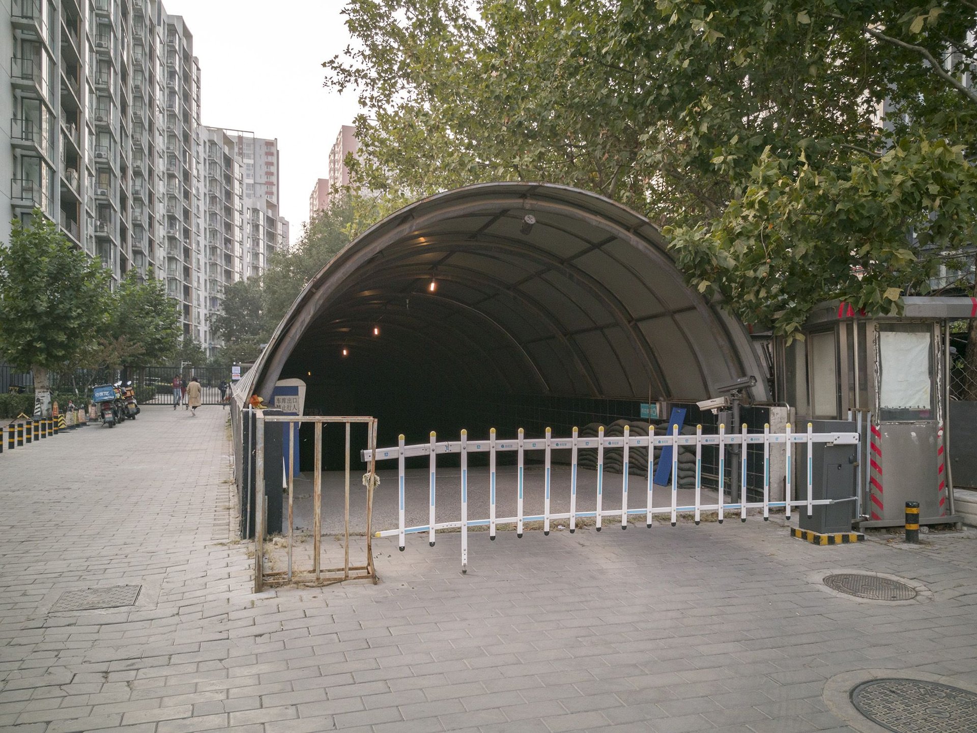 后现代城B区 - Beijing property leasing for expats