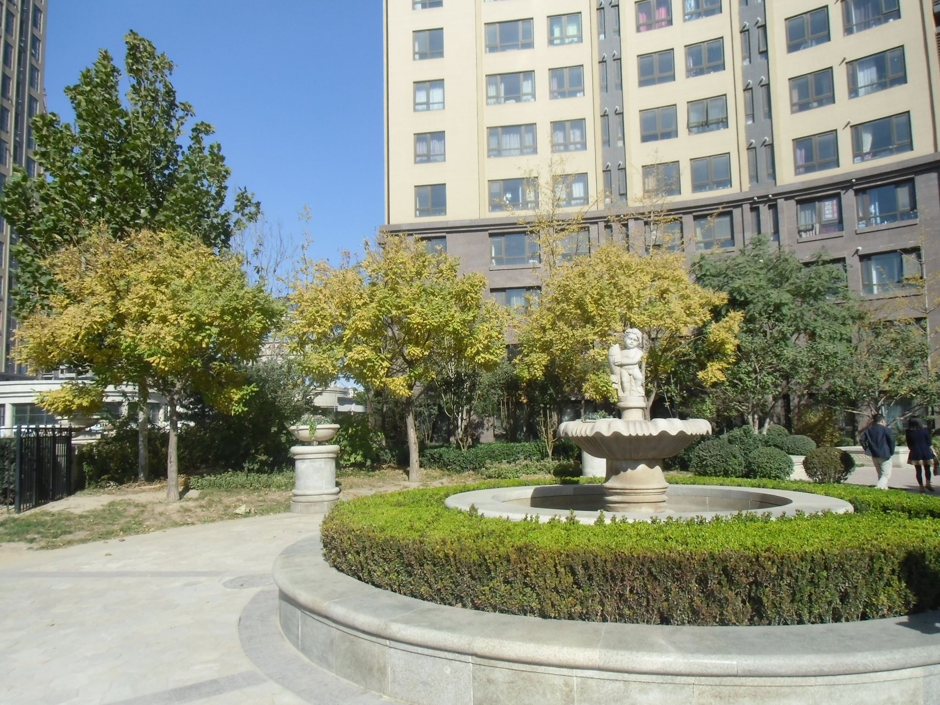 华贸城 - Beijing property leasing for expats