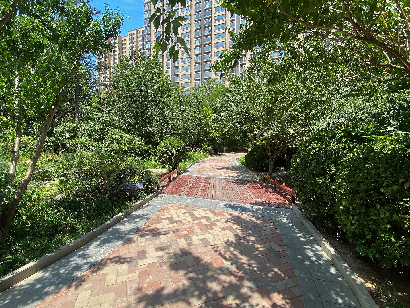 华贸城 - Beijing property leasing for expats