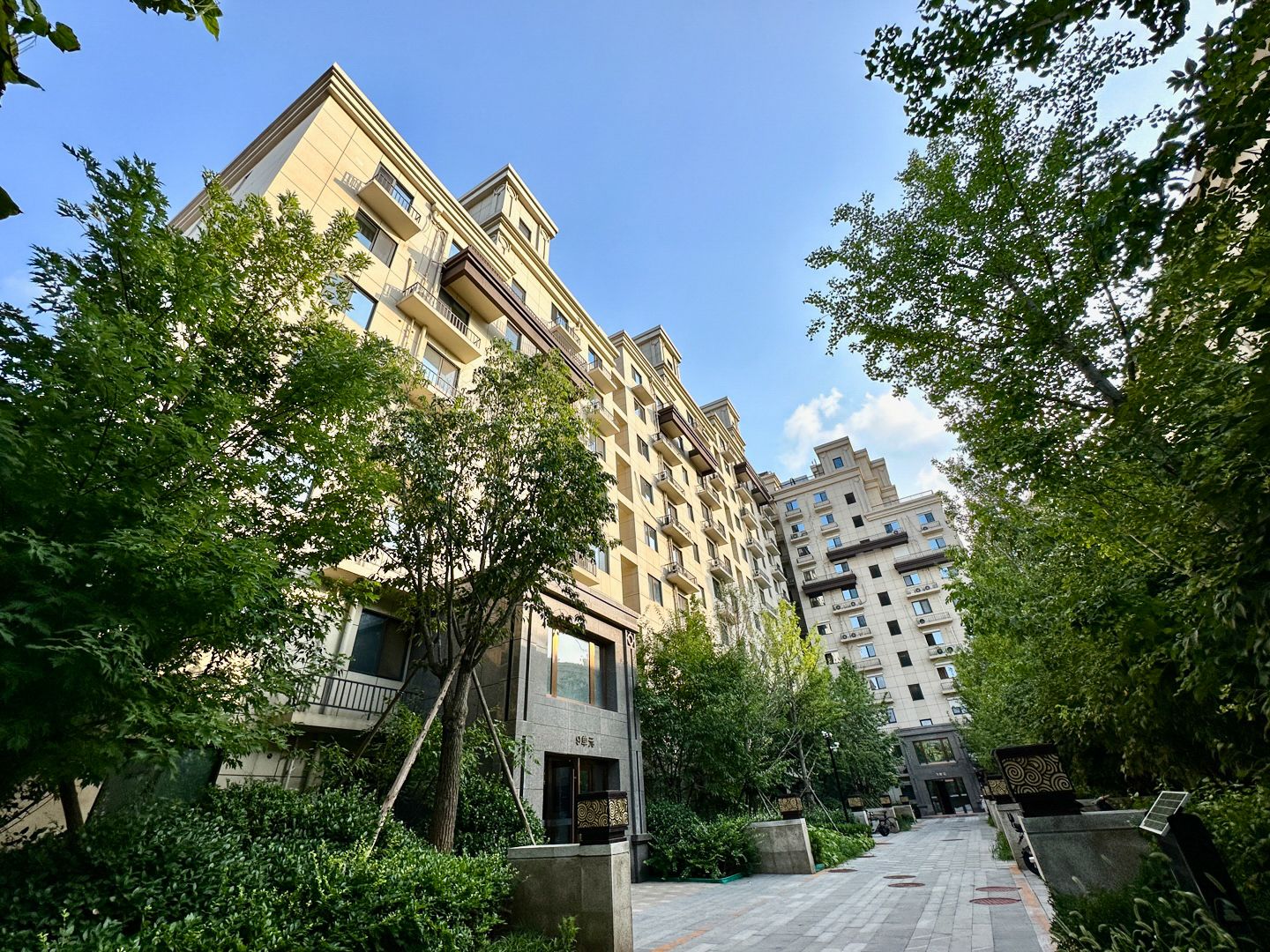 华业玫瑰东筑 - Beijing property leasing for expats