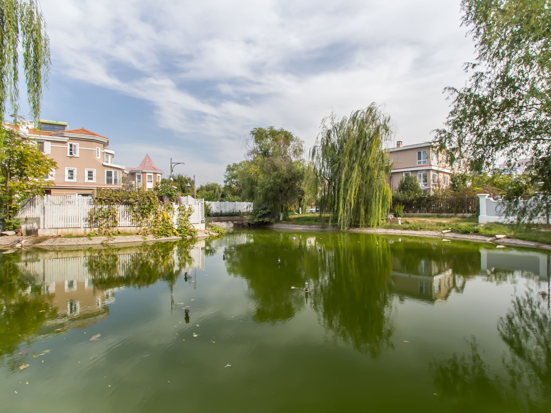 加州水郡一期 - Beijing property leasing for expats