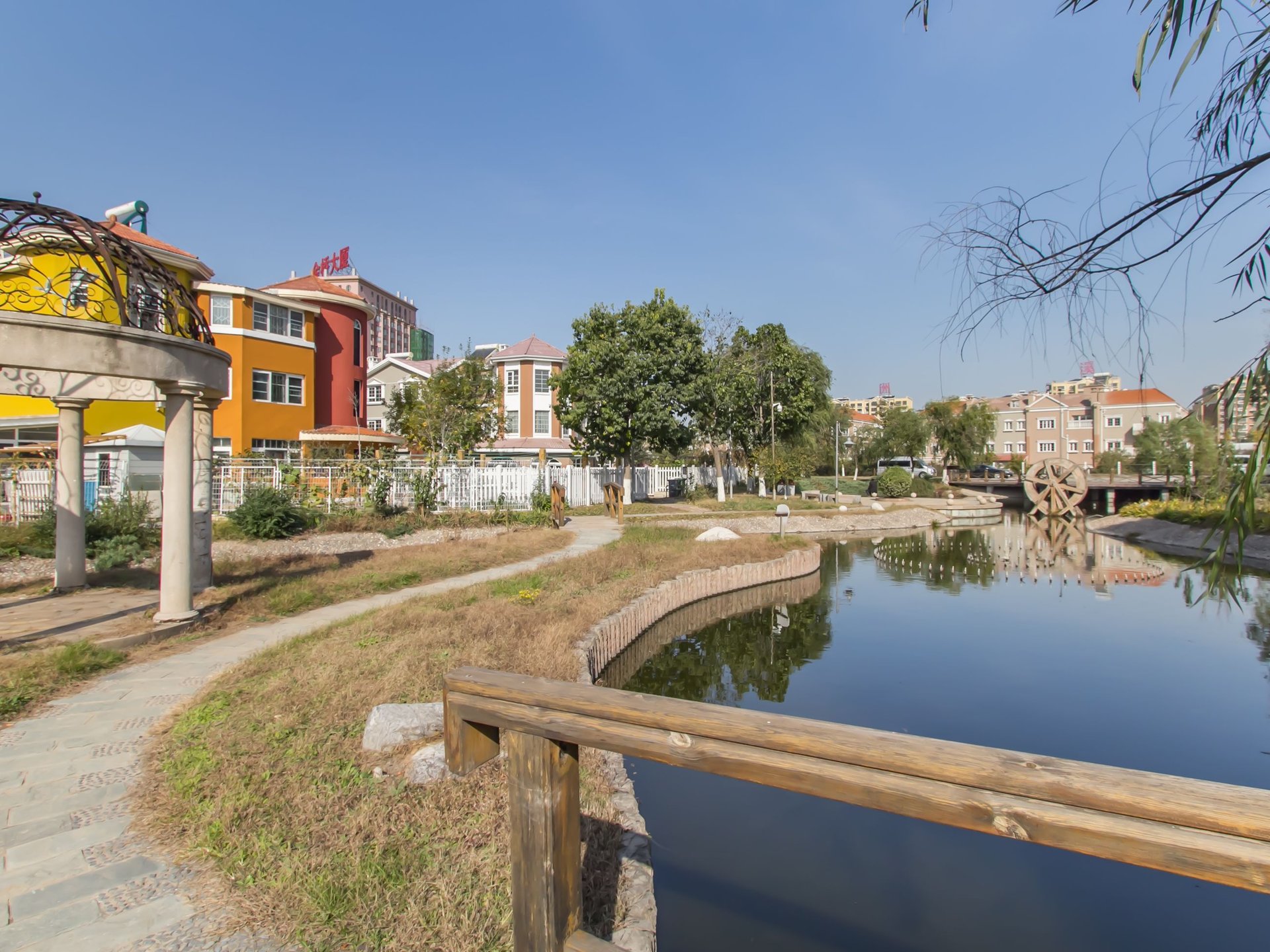 加州水郡一期 - Beijing property leasing for expats