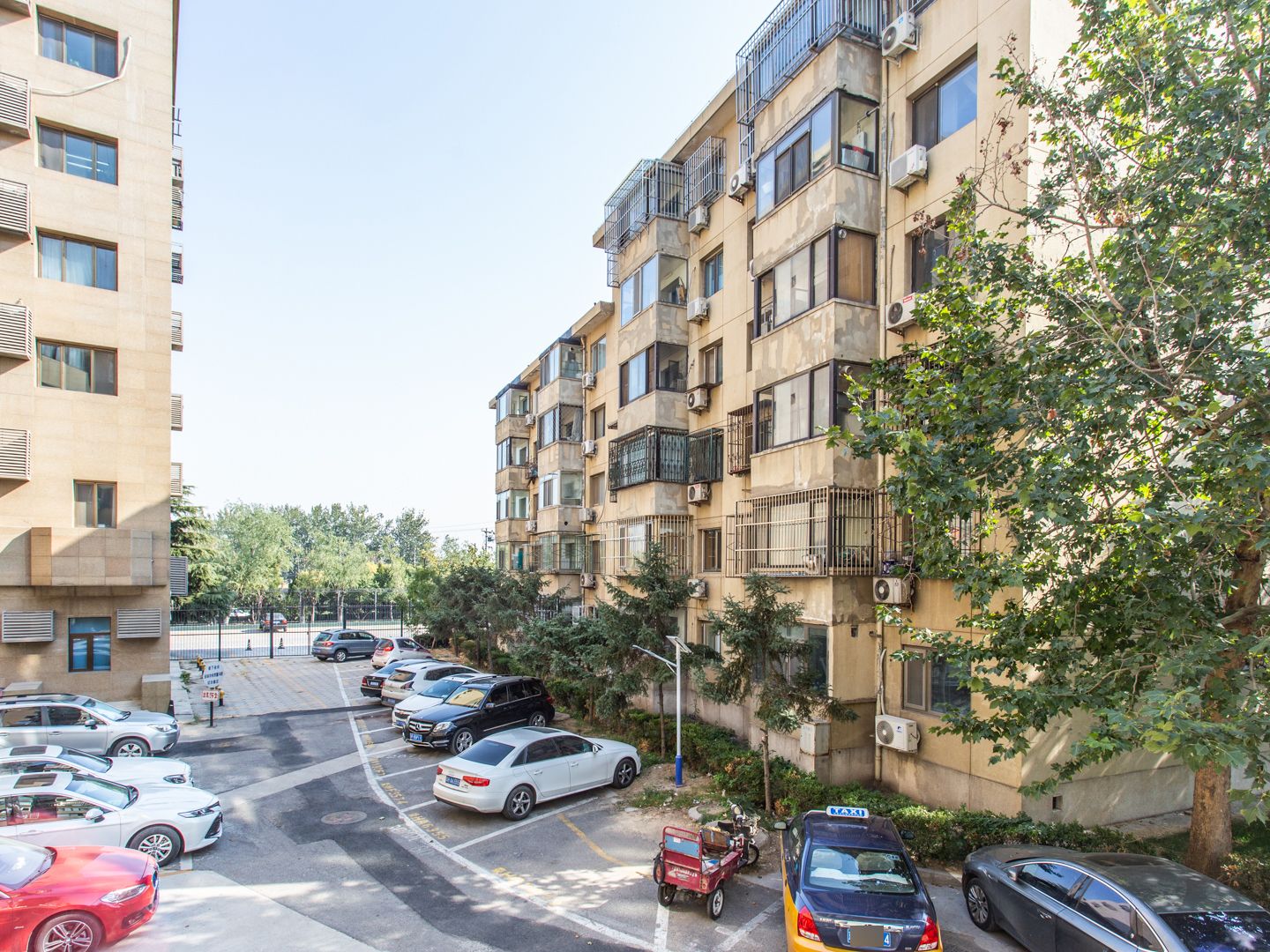 九龙山庄二区 - Beijing property leasing for expats