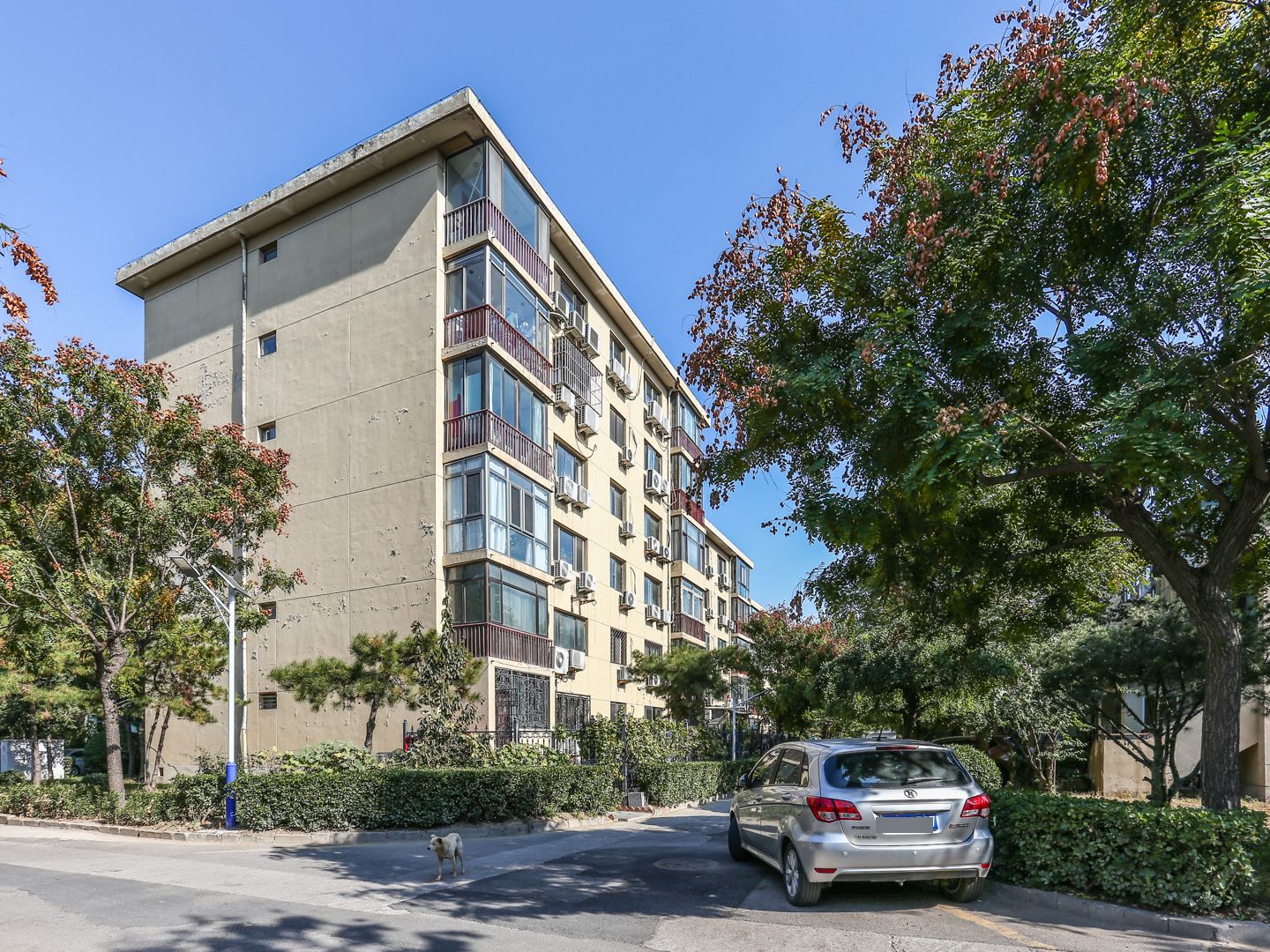 九龙山庄二区 - Beijing property leasing for expats