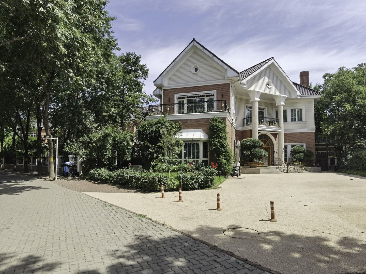 莱蒙湖别墅 - Beijing property leasing for expats