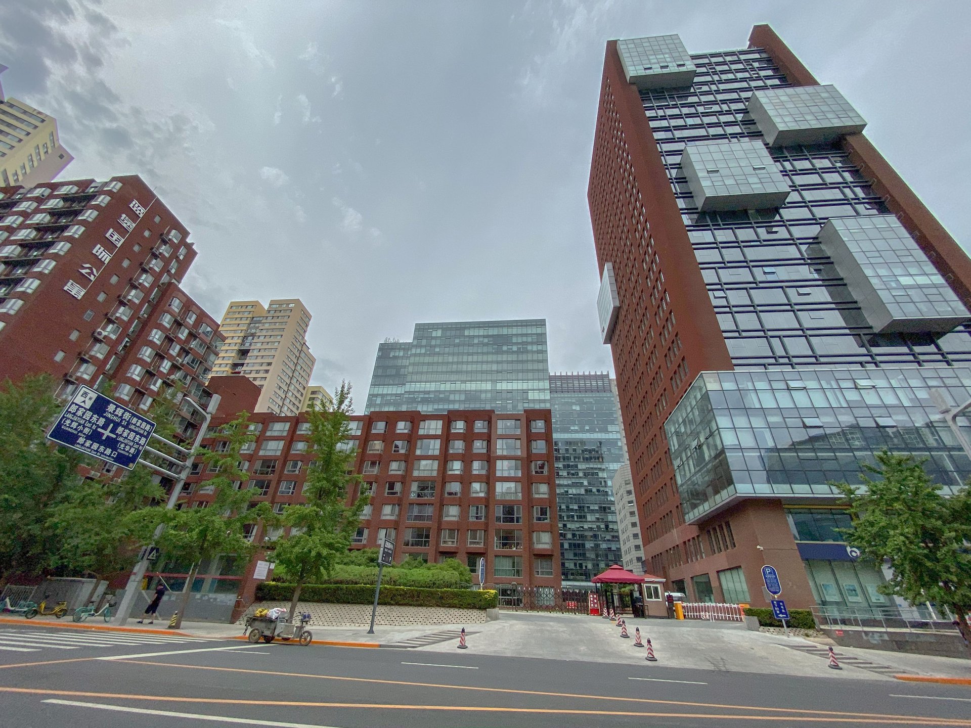 蓝堡国际公寓 - Beijing property leasing for expats