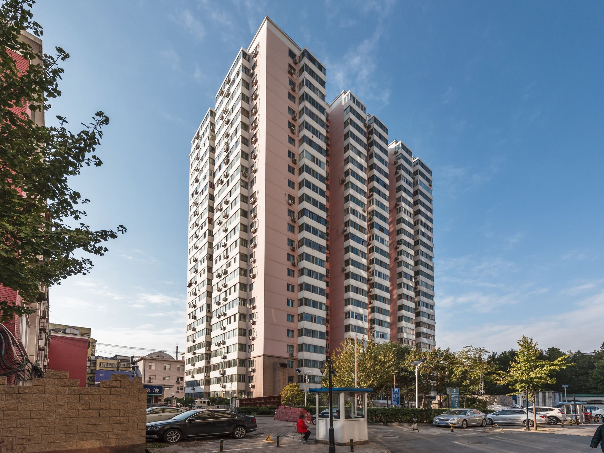 莲花池东路甲5号院 - Beijing property leasing for expats