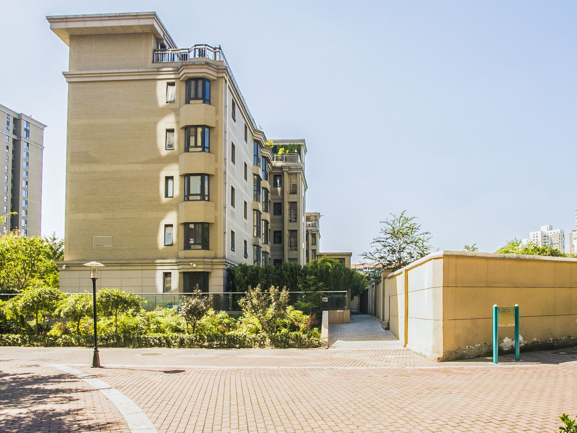 丽都水岸 - Beijing property leasing for expats