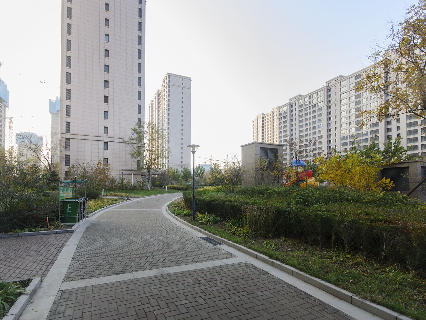 丽景长安二期 - Beijing property leasing for expats