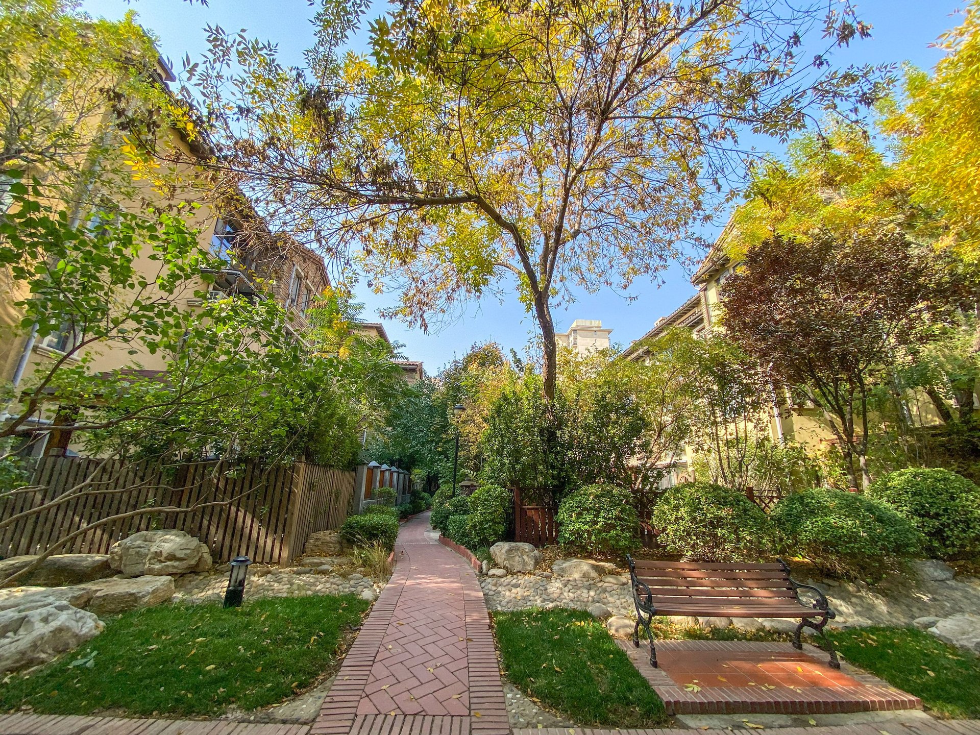 龙湖花盛香醍 - Beijing property leasing for expats