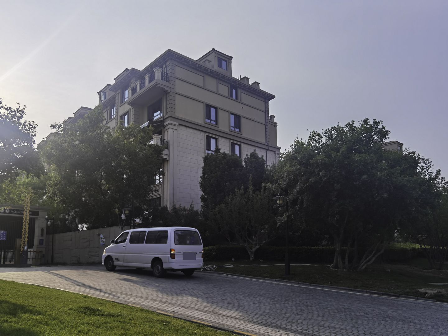 龙湖双珑原著 - Beijing property leasing for expats