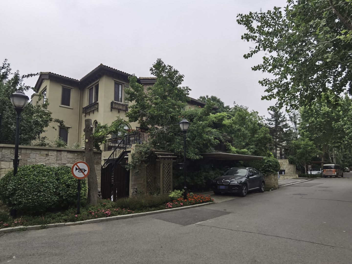 Longhu Yanlan Mountain - beijing expat housing photo 17