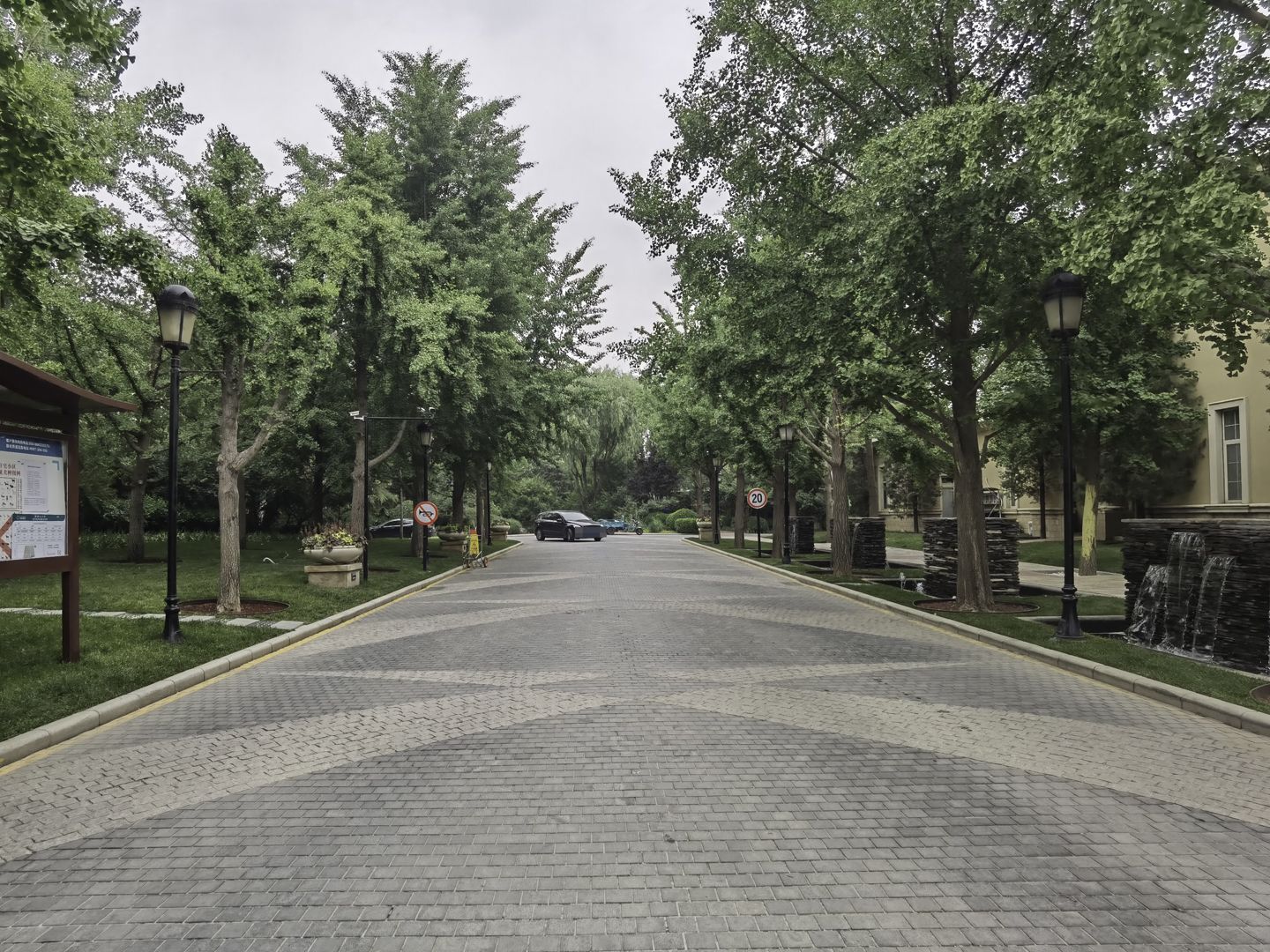 Longhu Yanlan Mountain - beijing expat housing photo 6