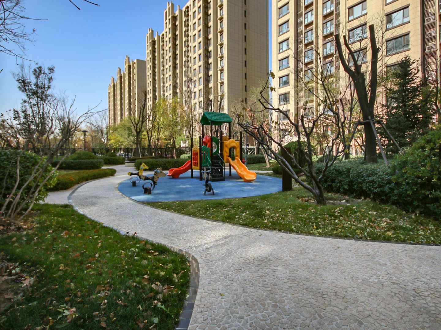 龙湖滟澜新宸西区 - Beijing property leasing for expats