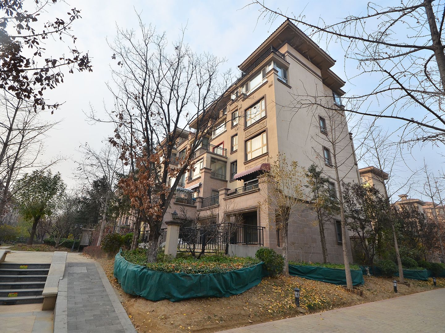 鲁能7号院颐景润园 - Beijing property leasing for expats