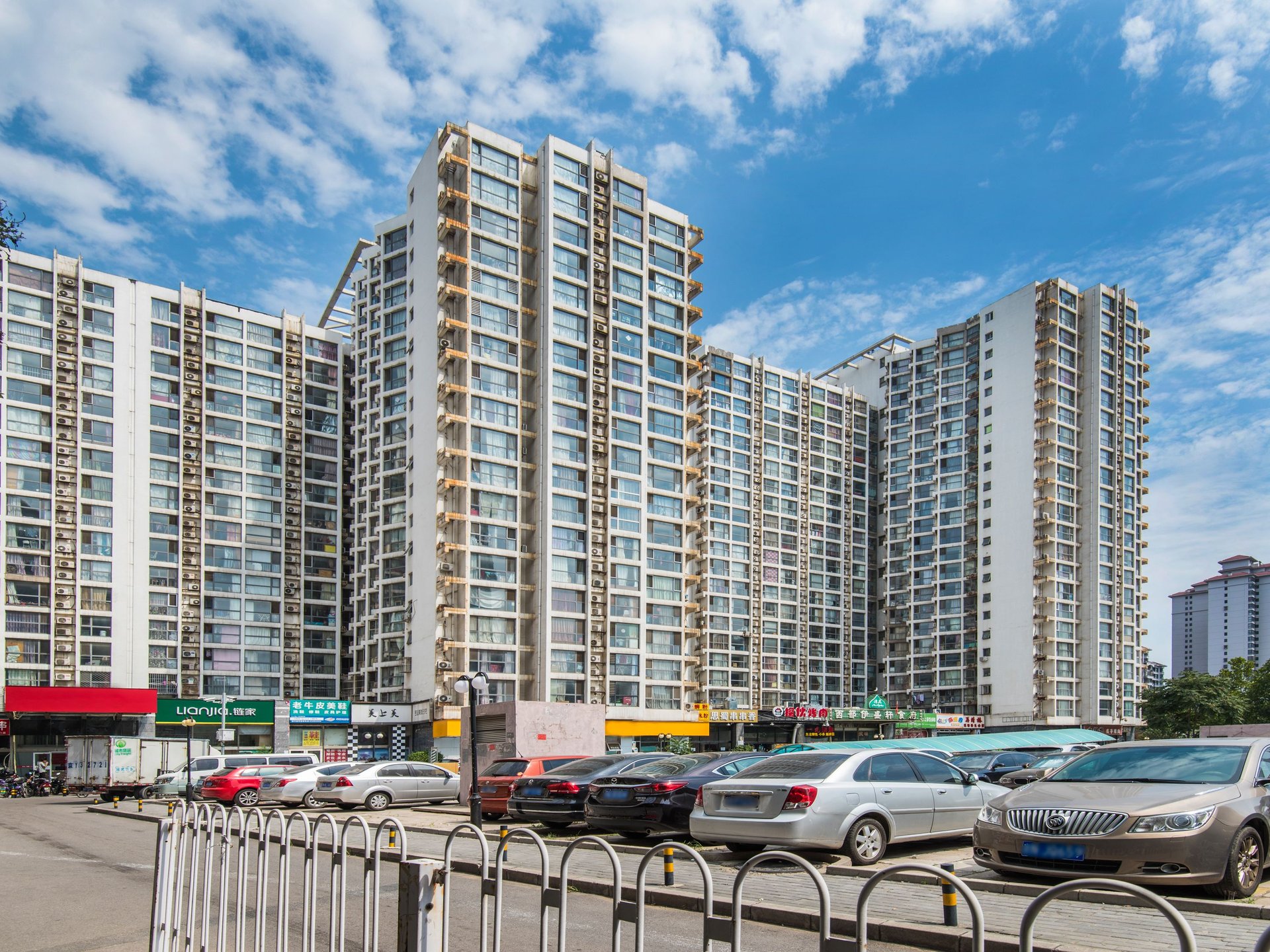 荣丰2008 - Beijing property leasing for expats