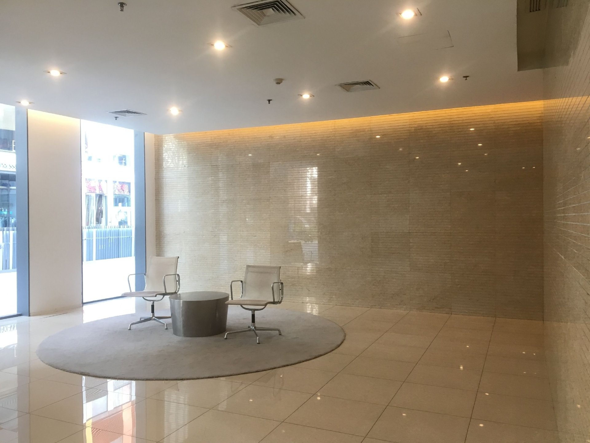 三里屯SOHO - Beijing property leasing for expats