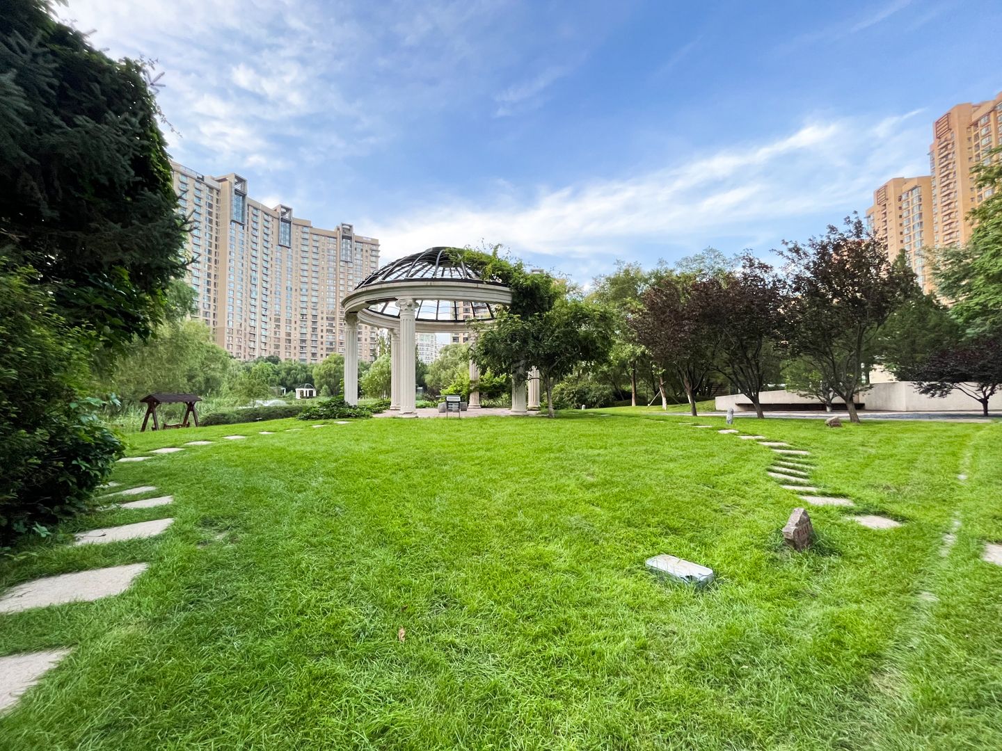 世茂奥临花园 - Beijing property leasing for expats