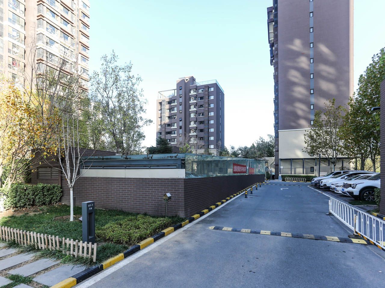 万科蓝蓝沁家园 - Beijing property leasing for expats