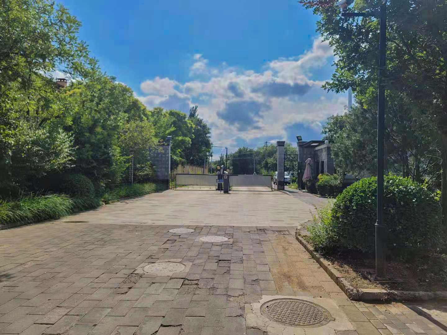 万通龙山逸墅 - Beijing property leasing for expats