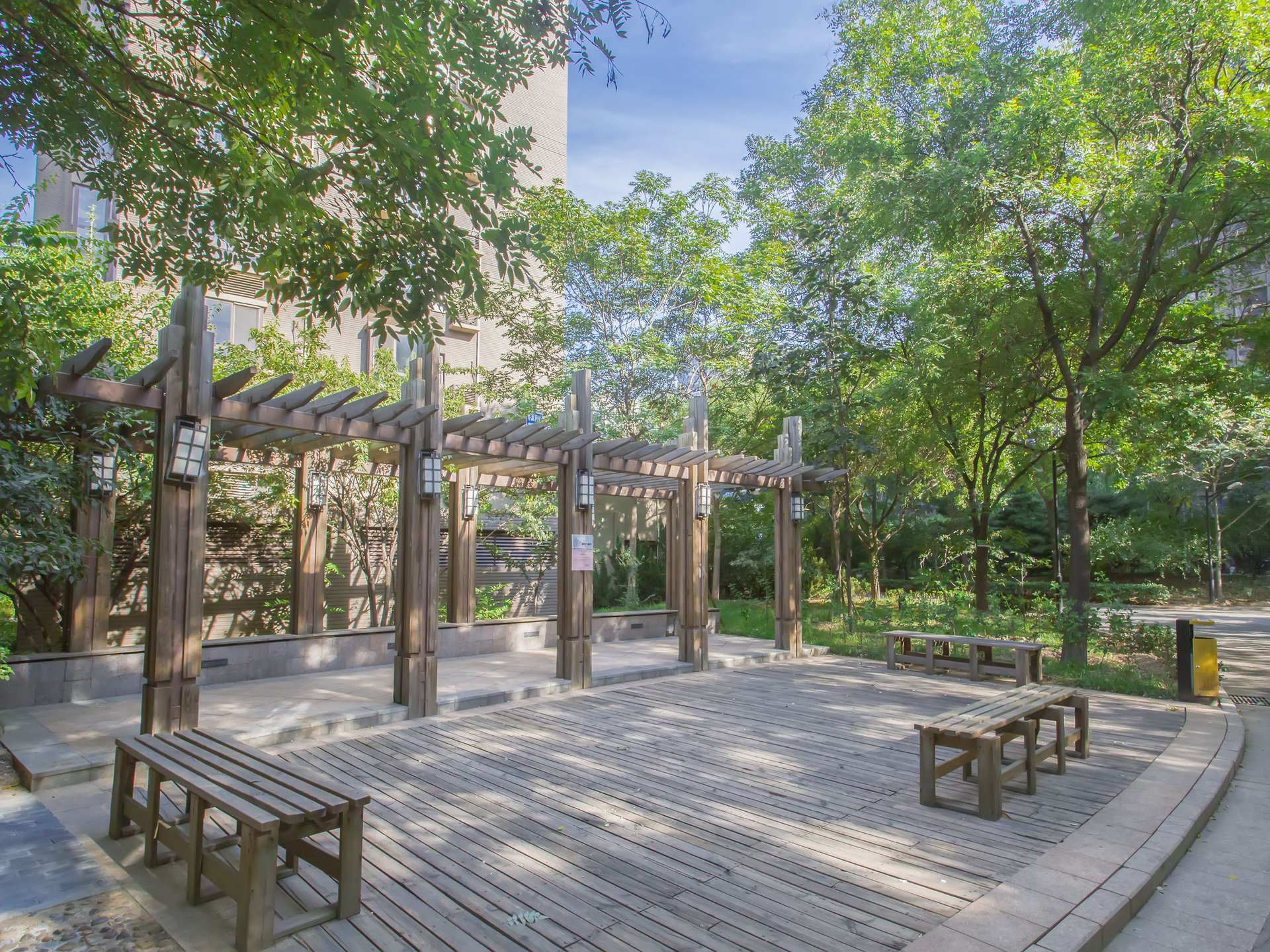 Wilshire Boulevard - beijing expat housing photo 9