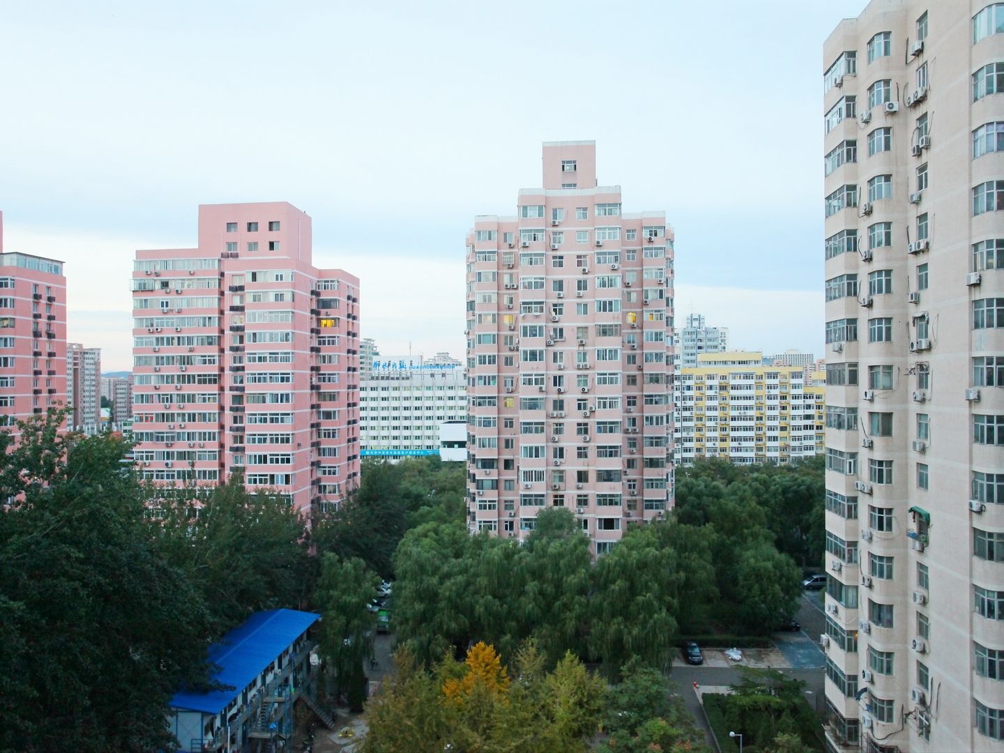 西三环北路105号院 - Beijing property leasing for expats