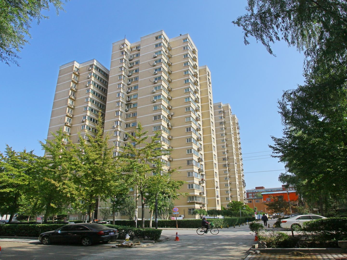 西三环北路105号院 - Beijing property leasing for expats