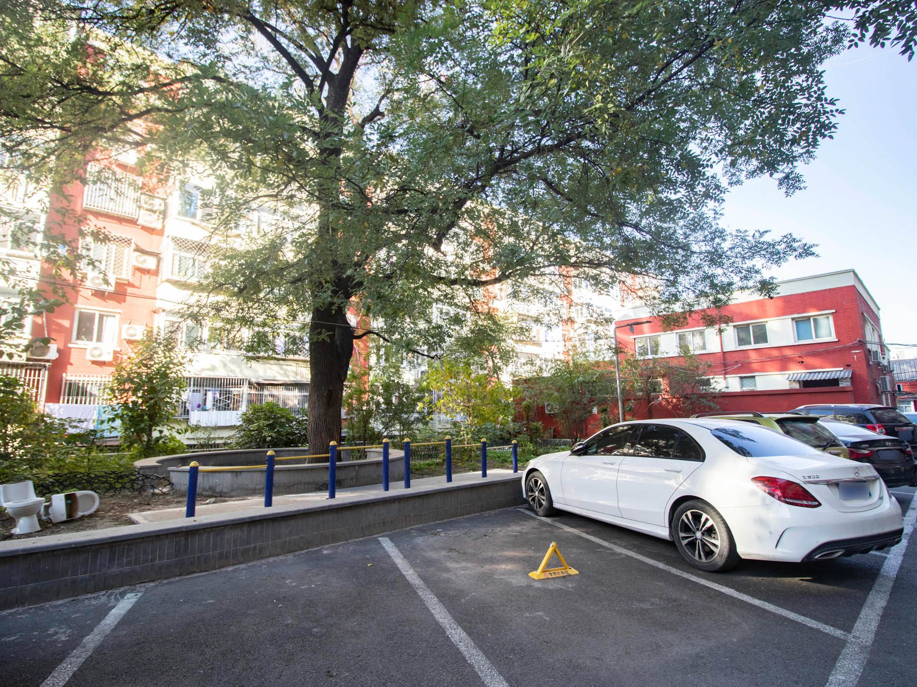 No. 55 Xizongbu Hutong Compound - beijing expat housing photo 3