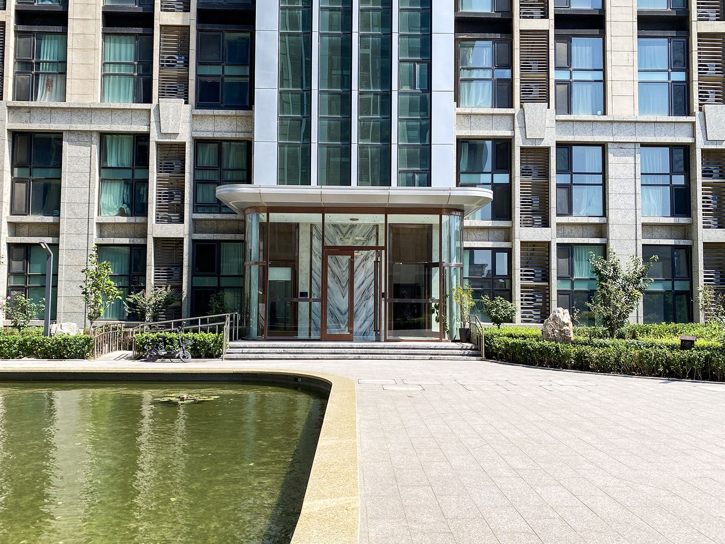 银河中心 - Beijing property leasing for expats