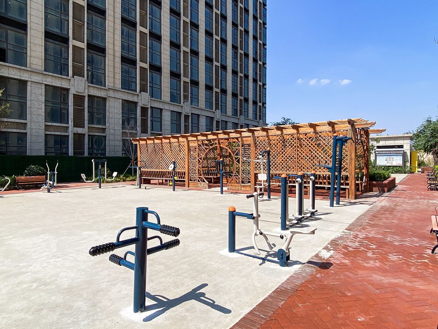 银河中心 - Beijing property leasing for expats