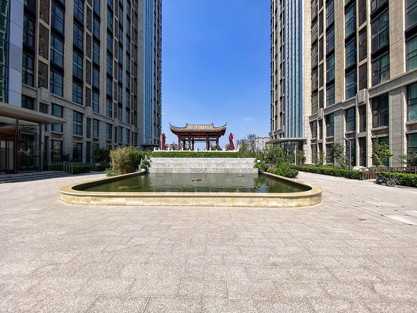 银河中心 - Beijing property leasing for expats