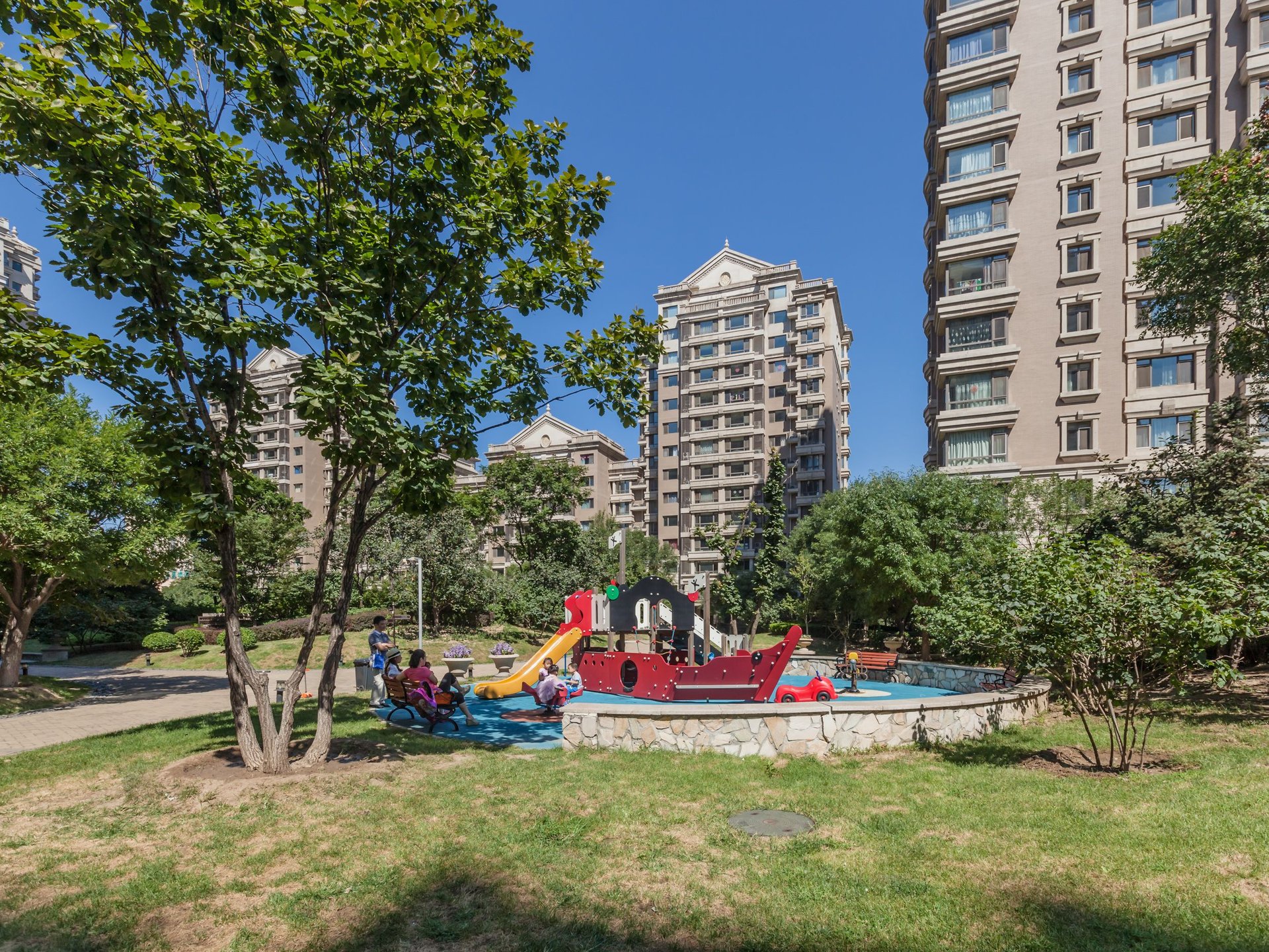 远洋万和城A区 - Beijing property leasing for expats