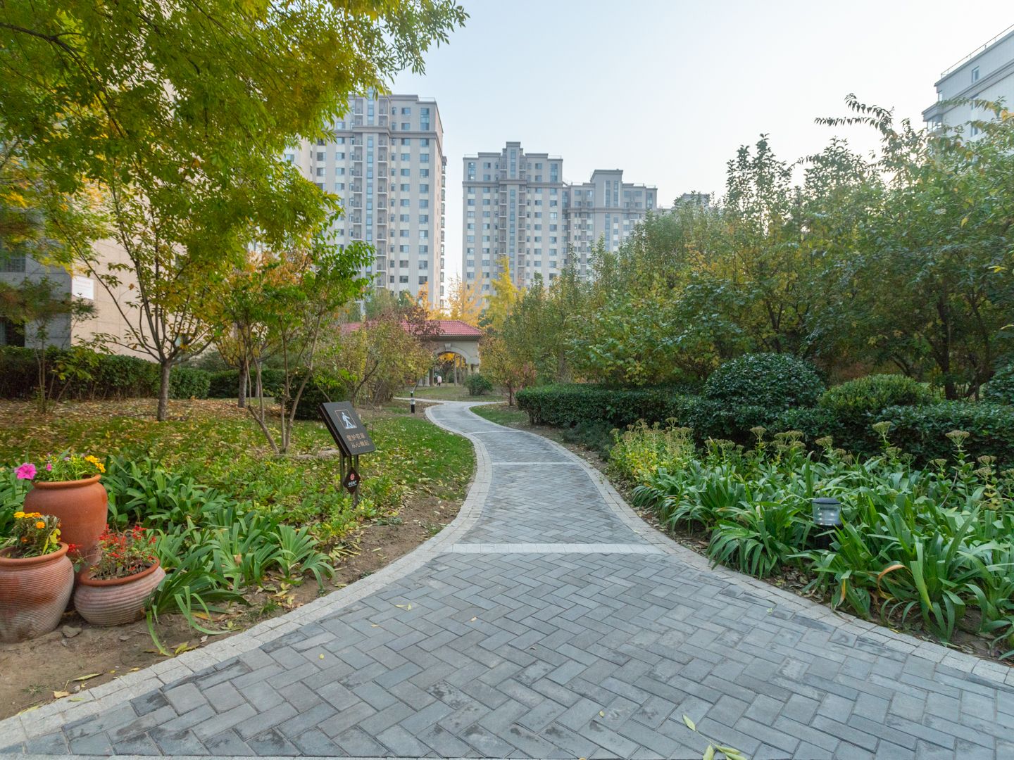 中信新城东区 - Beijing property leasing for expats